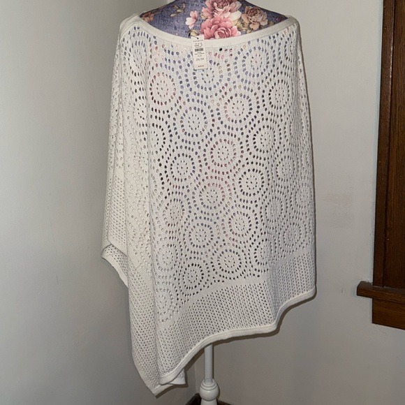 Talbots White Crochet Asymmetrical Poncho 100% Cotton NWT 2X/3X - Picture 2 of 5